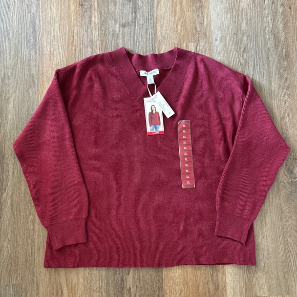 NWT Nine‎ West Jeans Women's V-Neck Fig Knit Sweater Size Extra Large - Picture 1 of 5